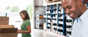 dropshipping vagy fulfillment webaruhaz webshippy